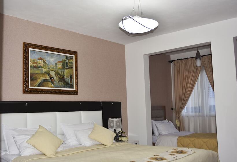 스탠다드 트리플 룸, Liss