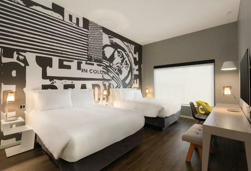 Студия Стандарт, Radisson Red Minneapolis Downtown