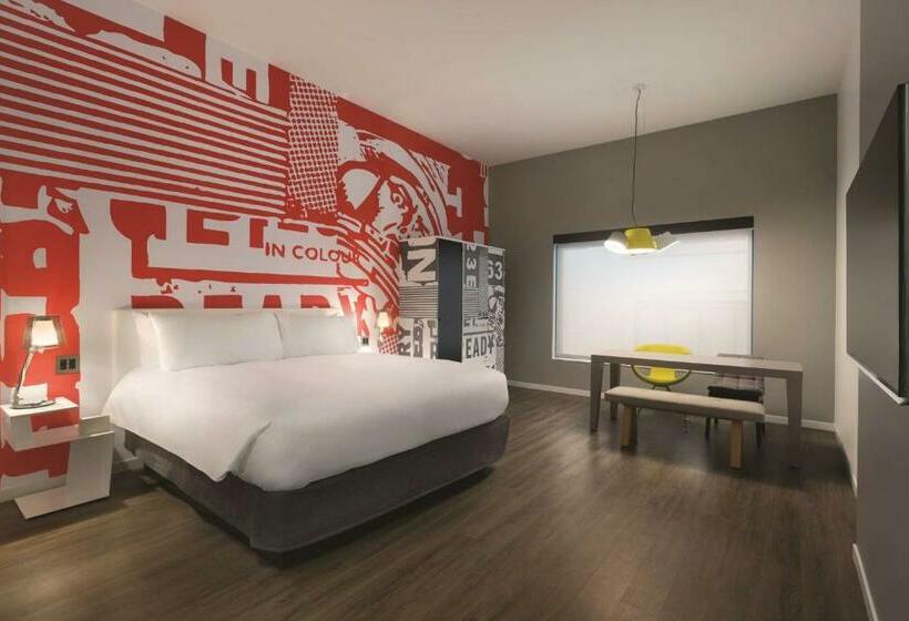 Студио Стандарт Кровать Кинг, Radisson Red Minneapolis Downtown