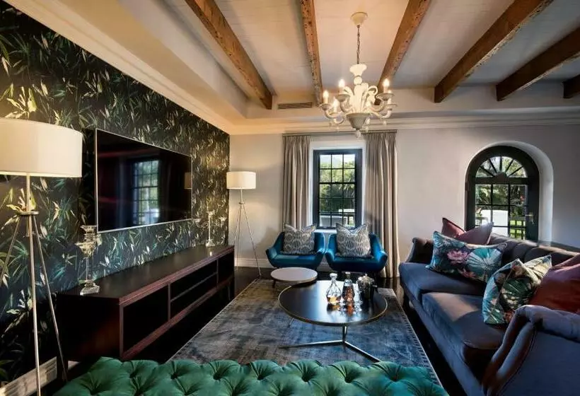 سوئیت پرزیدنت, The Manor House At Fancourt