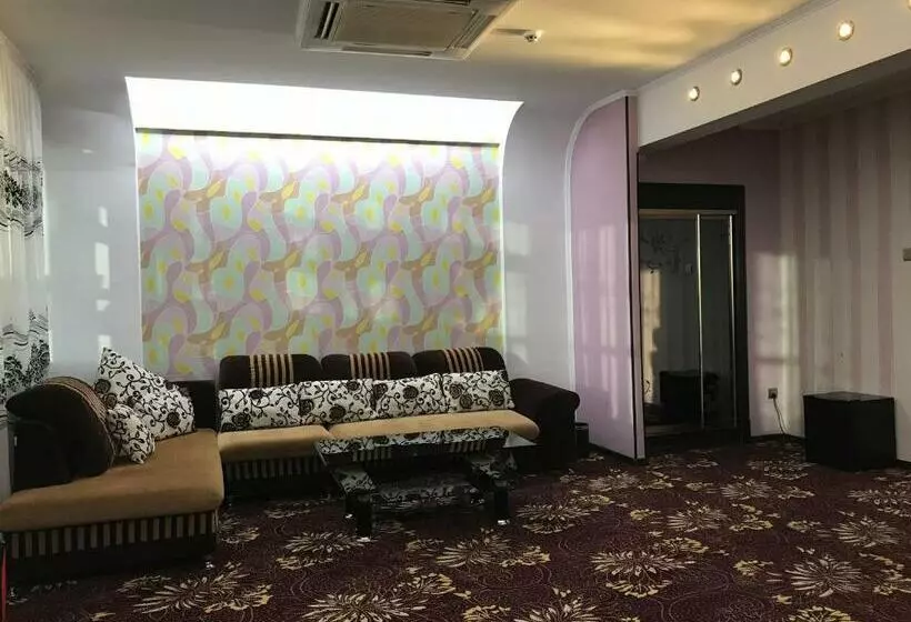 سوییت, Zhibek Zholy