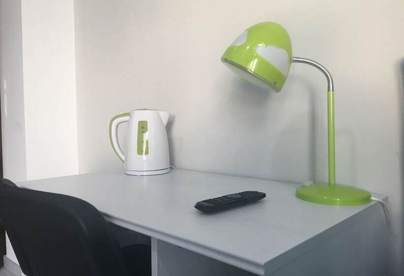 اتاق لوکس سه تخته, Top Floor Rentrooms Napoli