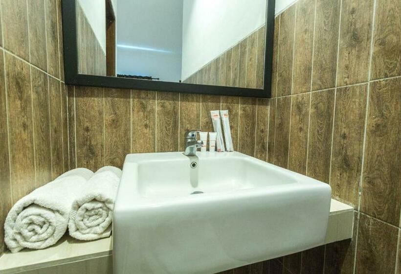 标准间, Bumi Aditya