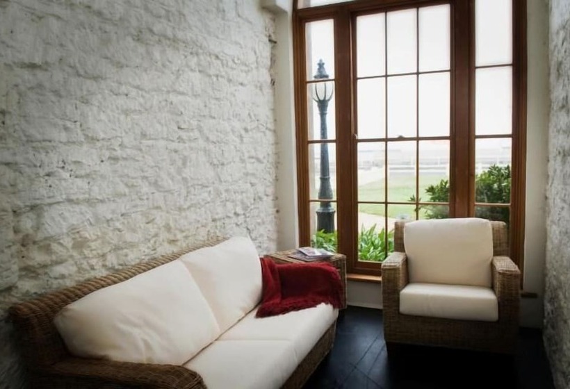 Апартаменты 2 Спальни, The Customs House Port Macdonnell