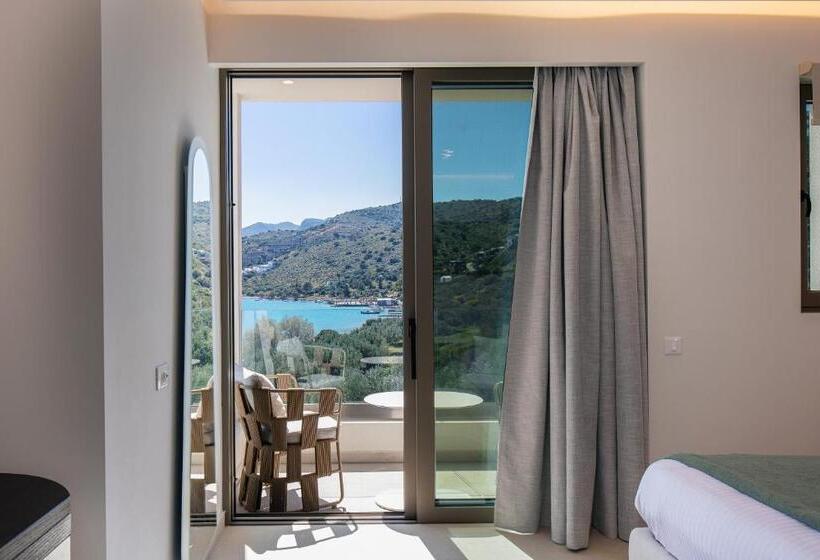 جناح مطلّ علي البحر مزود بجاكوزى, Naiades Boutique Hotel   Adults Only