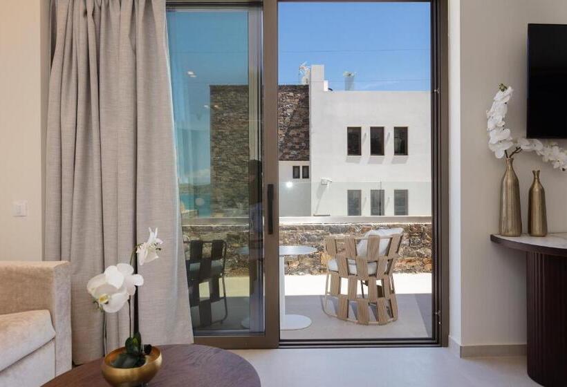 غرفة سوبيريور ثلاثية, Naiades Boutique Hotel   Adults Only