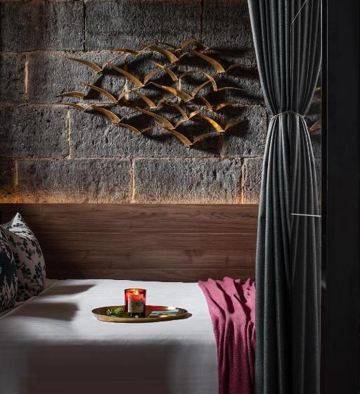 스위트, The Interlude