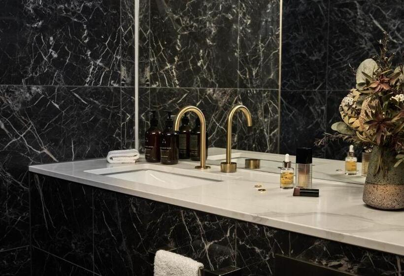 스위트, The Interlude