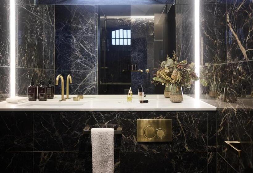 스위트, The Interlude