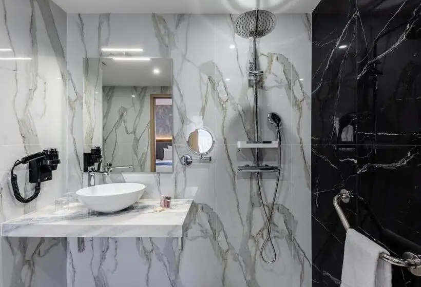 スタンダードルーム, Brit Hotel Privilège Paris Rosny Sous Bois