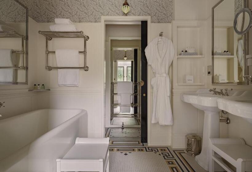 Апартаменты 1 Спальня, At Sloane