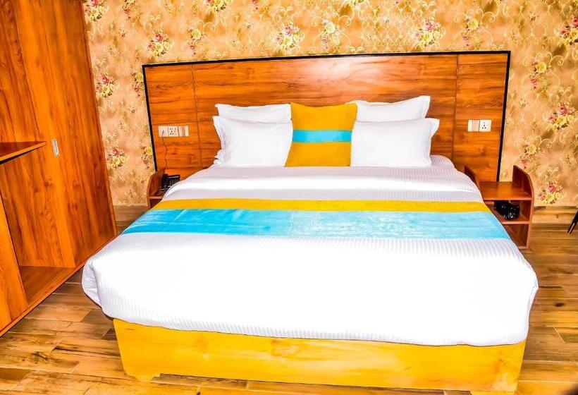 Deluxe Suite Kingsize Bett, Centric