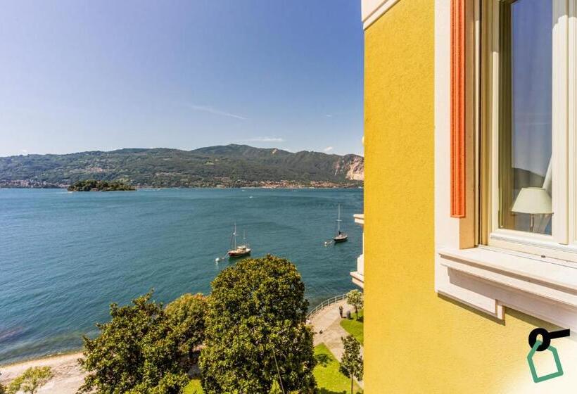Номер Deluxe с Балконом, Hotiday Hotel Verbania