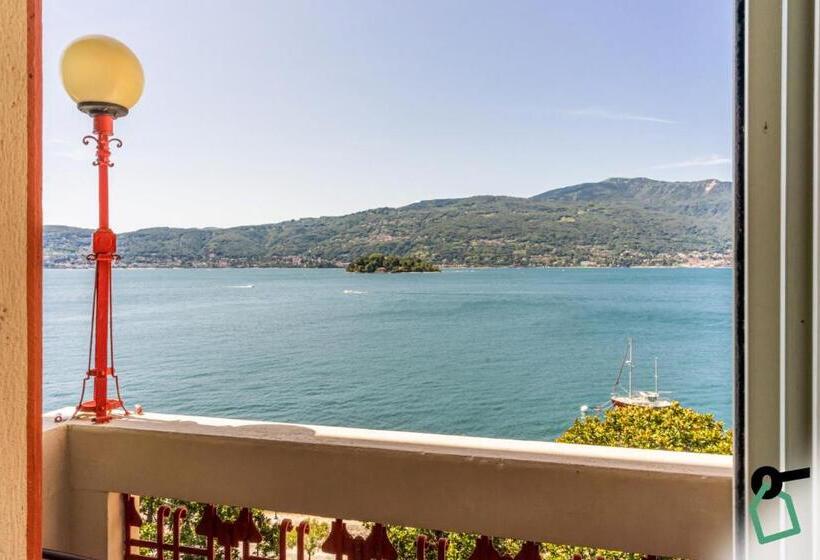 バルコニー付きデラックスルーム, Hotiday Hotel Verbania