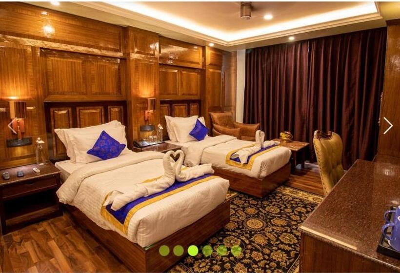 Deluxe Svit, Mentokling Residency, Leh, Ladakh