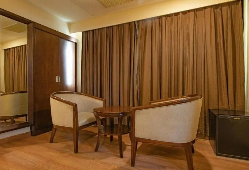 Superior-huone, Treebo Alankar Inn