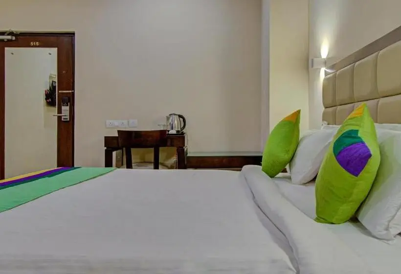 Superior-huone, Treebo Alankar Inn