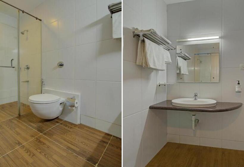 Номер Superior, Treebo Alankar Inn