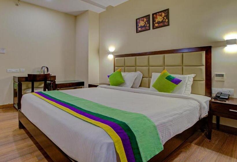 수피리어 룸, Treebo Alankar Inn