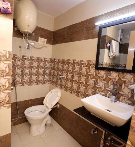 디럭스 룸, Green View International