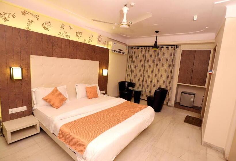 수피리어 룸, Green View International