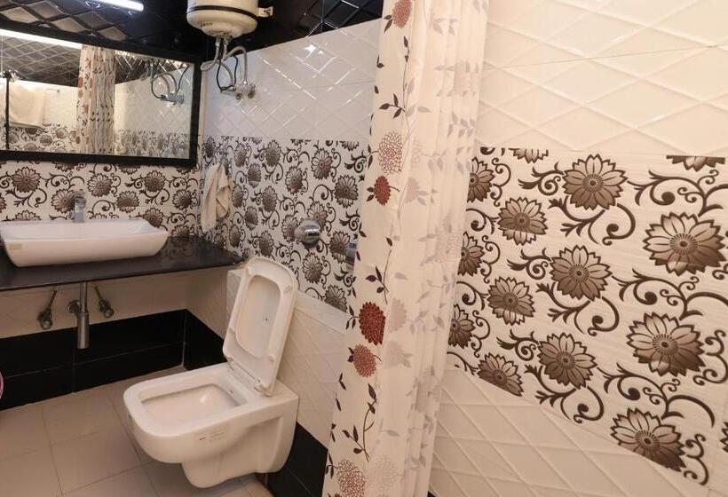 수피리어 룸, Green View International