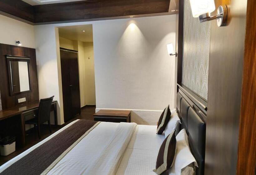 Chambre Deluxe, Prime Safari