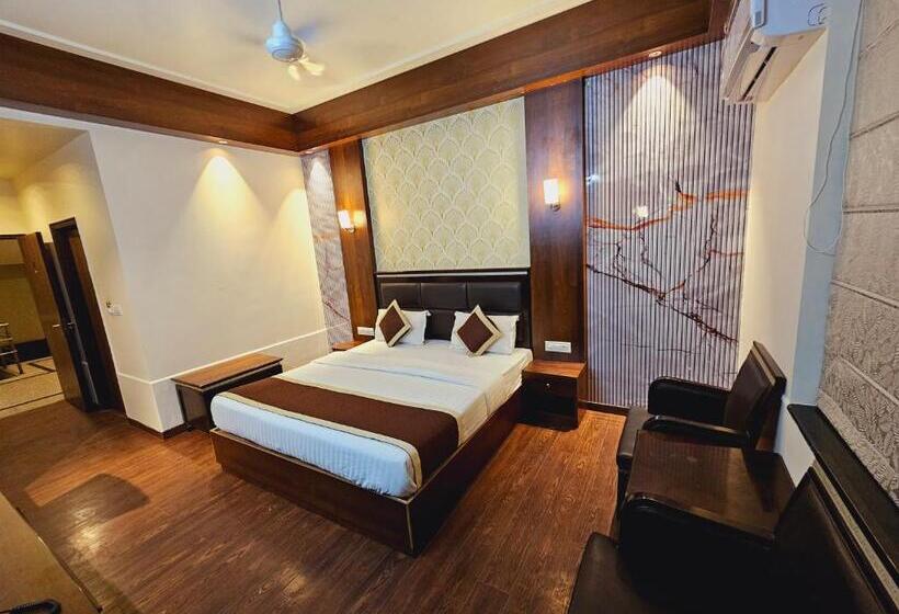 Chambre Deluxe, Prime Safari