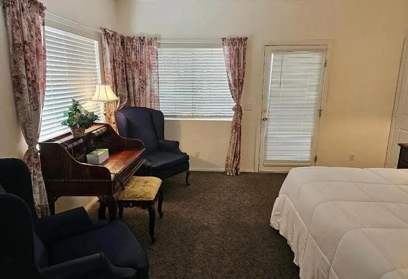 スタンダードトリプルルーム, Alhatti Christian Resort