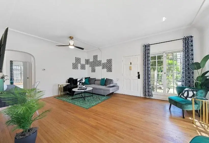 آپارتمان 1 خوابه, Beverly Hills Stylish & Central 1 Br Apt + Parking