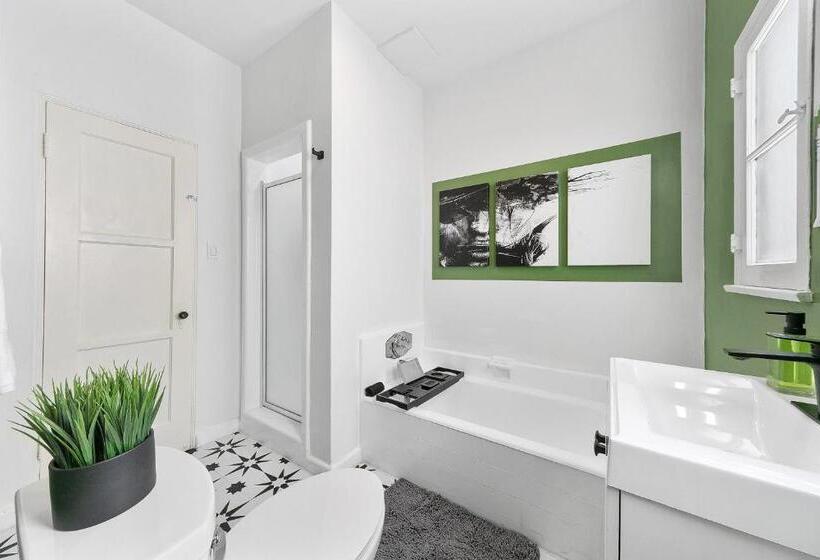 Apartamento 1 Dormitório, Beverly Hills Stylish & Central 1 Br Apt + Parking