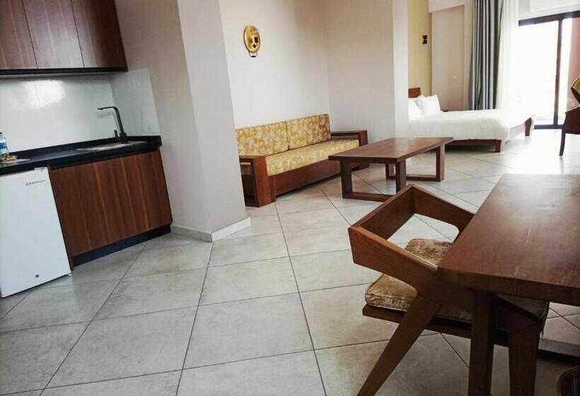 سوئیت با تخت بزرگ, Amontana Luxury Hôtel