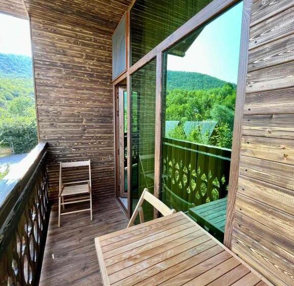 이코노미 룸, Dan Resort