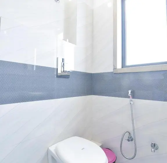 Cameră Deluxe, Imperio