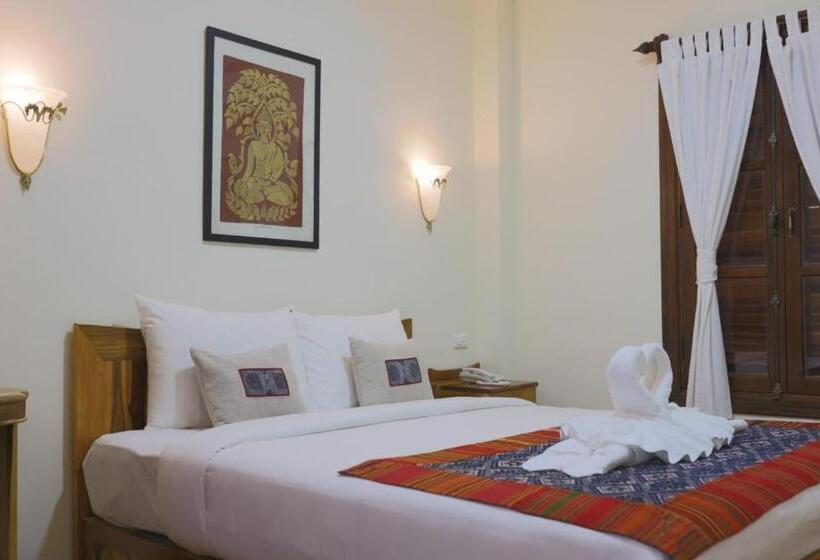 高级大房间, Luang Phasouk