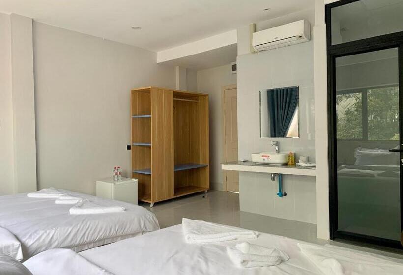 غرفة ديلوكس, Nico’s Hotel And Skybar