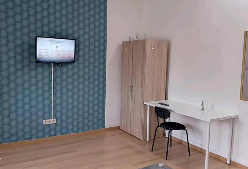 חדר סטנדרט חדר אמבטיה משותף, Fms Logie