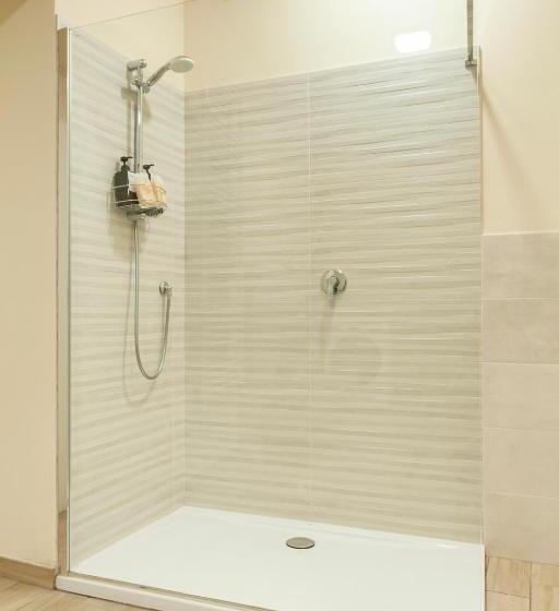 スタンダードルーム, Veruskacamere Camera 1