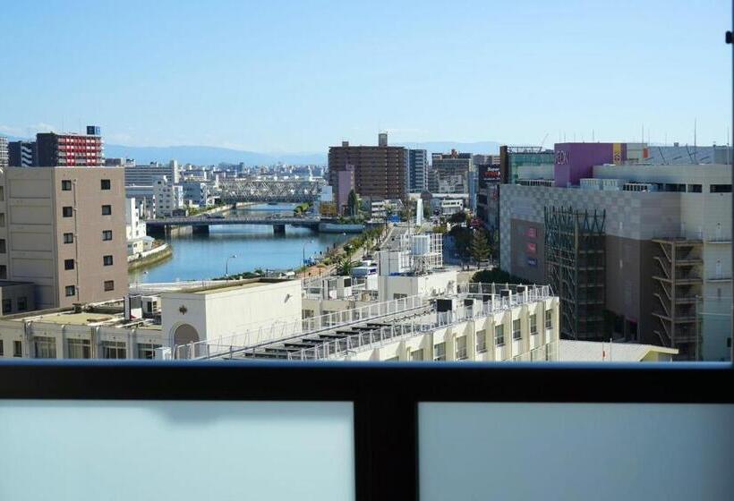 带1个卧室的带阳台的公寓, The Peak Chiyozaki