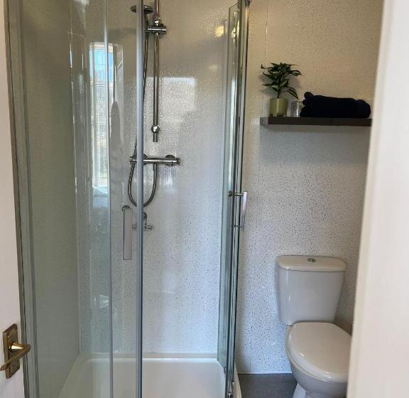 家庭间, Y Garth Guesthouse