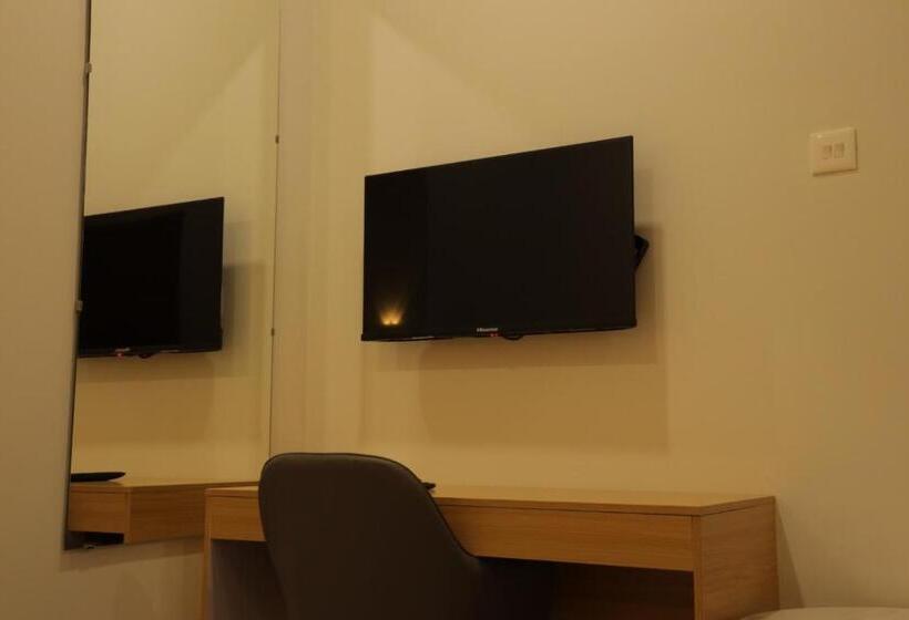 Номер Deluxe, Dreamotel Luxury Suites