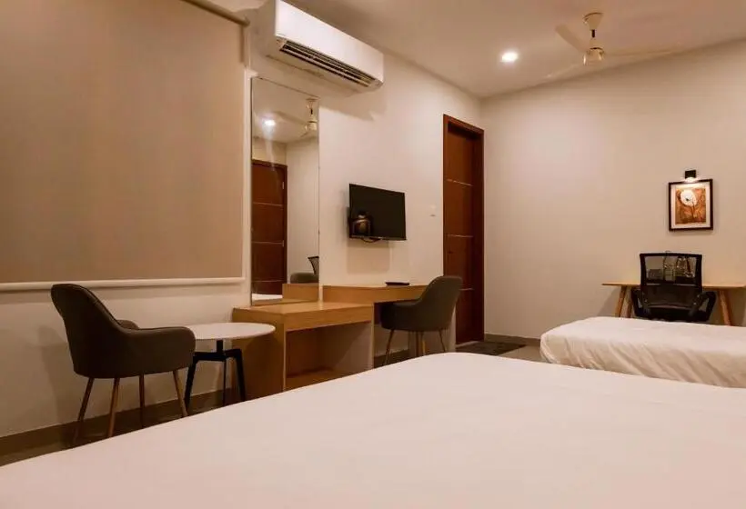 Standard Kolmen Hengen Huone, Dreamotel Luxury Suites