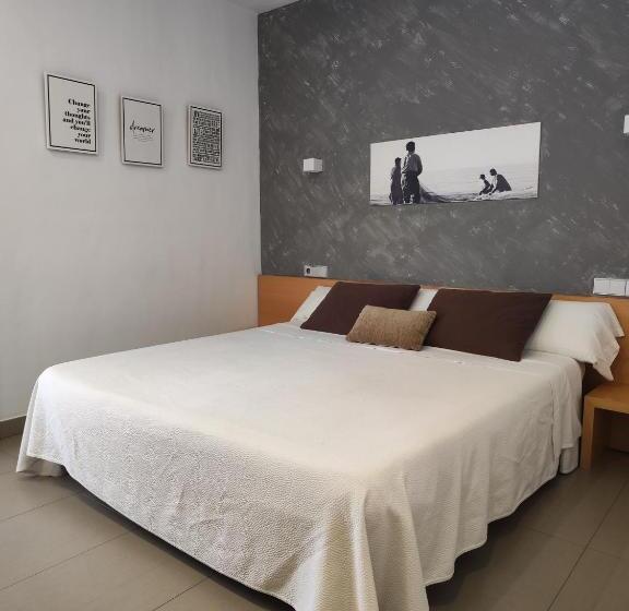 スタンダードルーム, Alboran