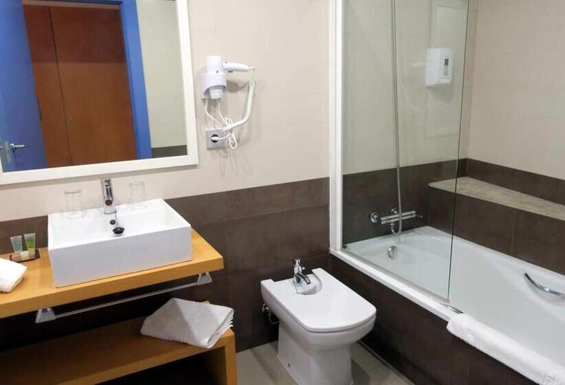 Triple Room Sea View, Alboran