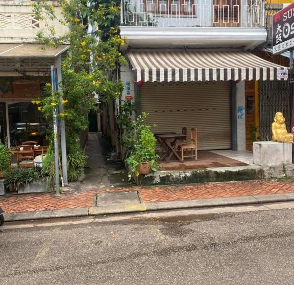 Номер Стандарт, Batman Guesthouse