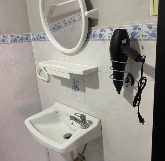 Номер Стандарт, Batman Guesthouse