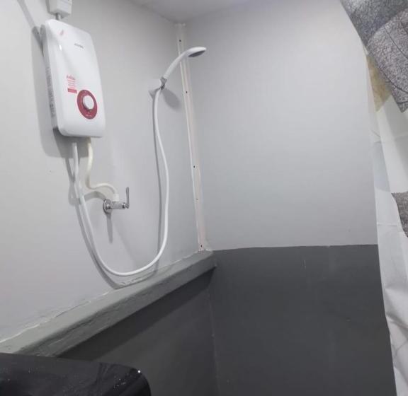 Студио Стандарт с Террасой, Batman Guesthouse