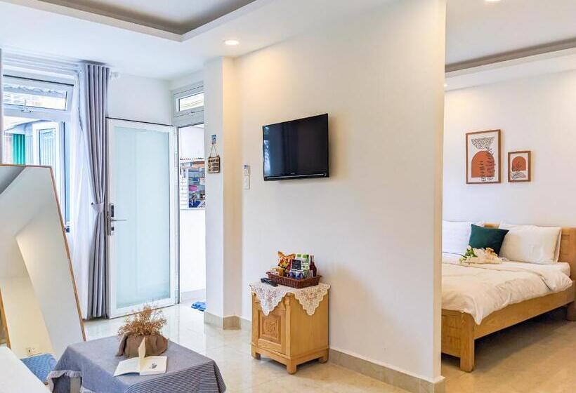 اتاق استاندارد با تخت بزرگ, Nắng Hạ Homestay đà Lạt