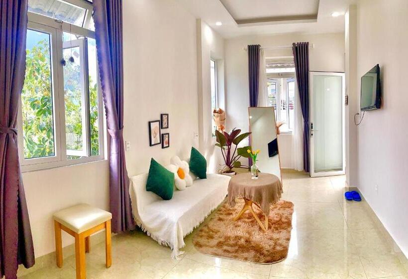 اتاق لوکس با چشمانداز شهر, Nắng Hạ Homestay đà Lạt