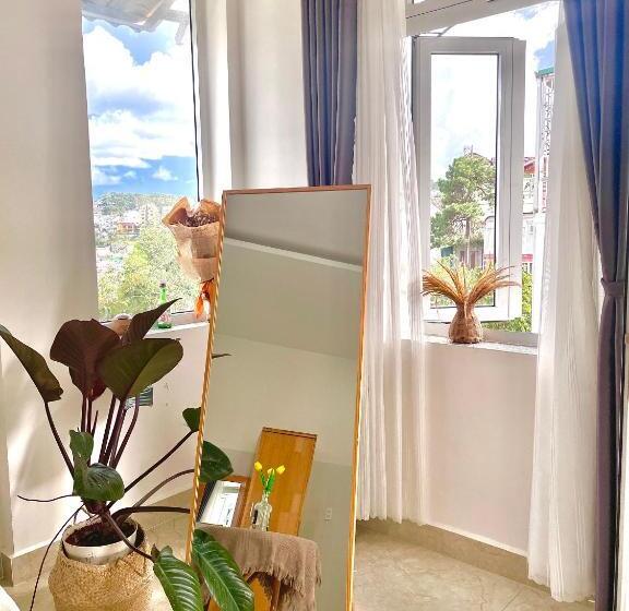 اتاق لوکس با چشم‌انداز شهر, Nắng Hạ Homestay đà Lạt